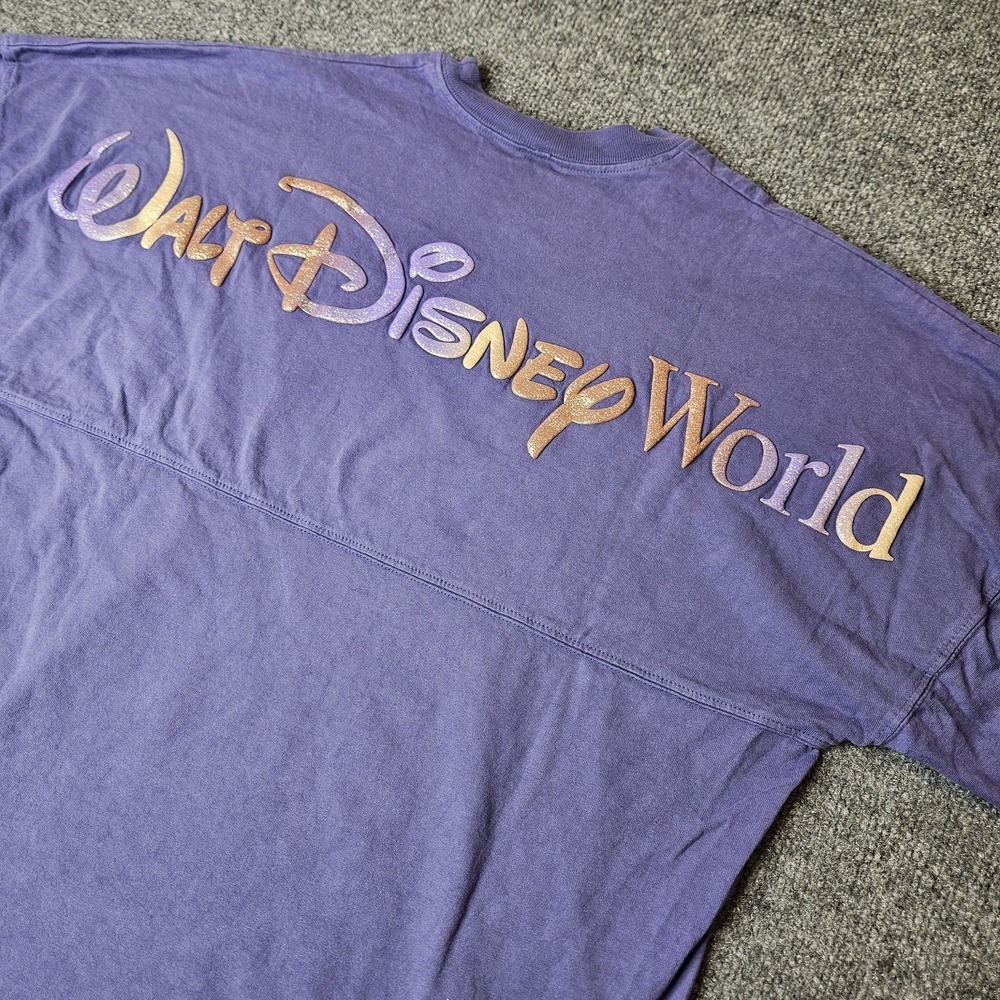Disneyworld 50th Anniversary Spirit Jersey Size Small Purple‎ Castle
